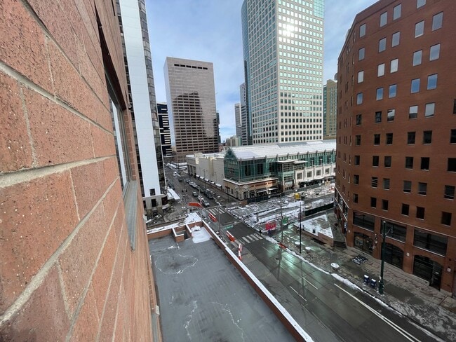 Building Photo - Location is as Good as it Gets!