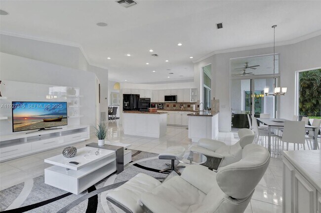 Building Photo - 2922 Medinah