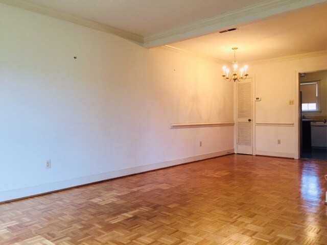 Building Photo - 3812 Hermitage Rd