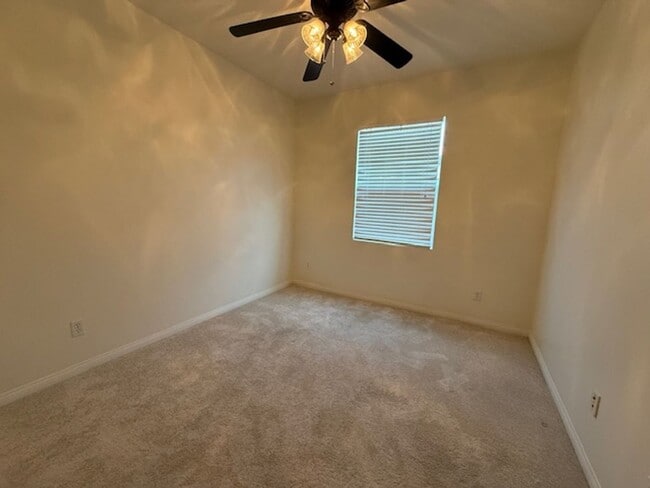 Building Photo - 2bd 2.5 bath in Turtle Ridge