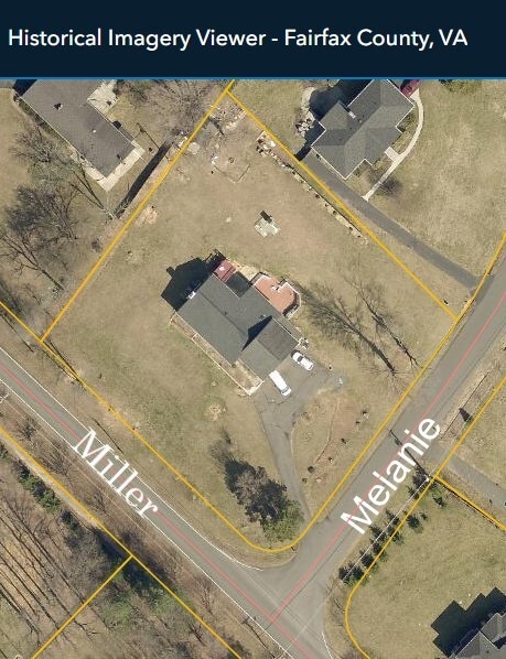 Aerial View of the House and 1.12 acre lot! - 10828 Miller Rd