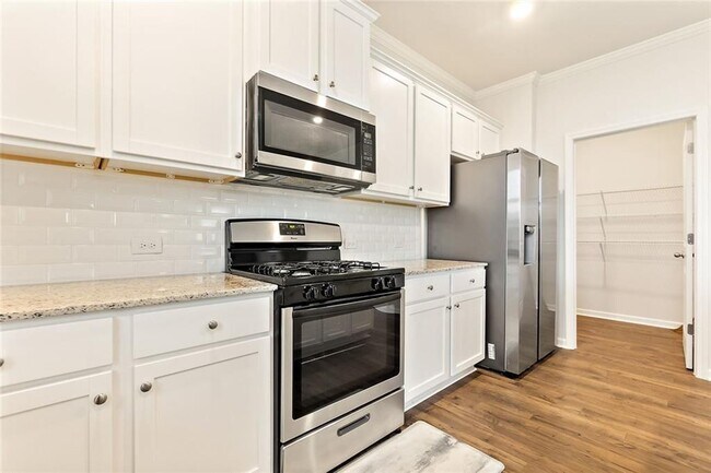 Building Photo - 594 Sweet Bay Ln