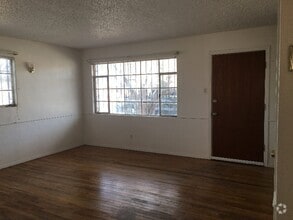 Building Photo - 7722 Barton St