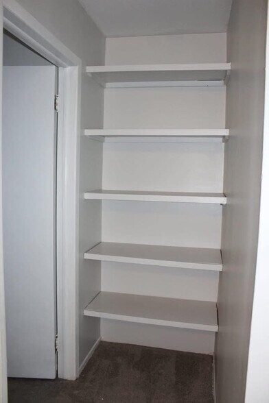 Built in book case - 1002 Oak St