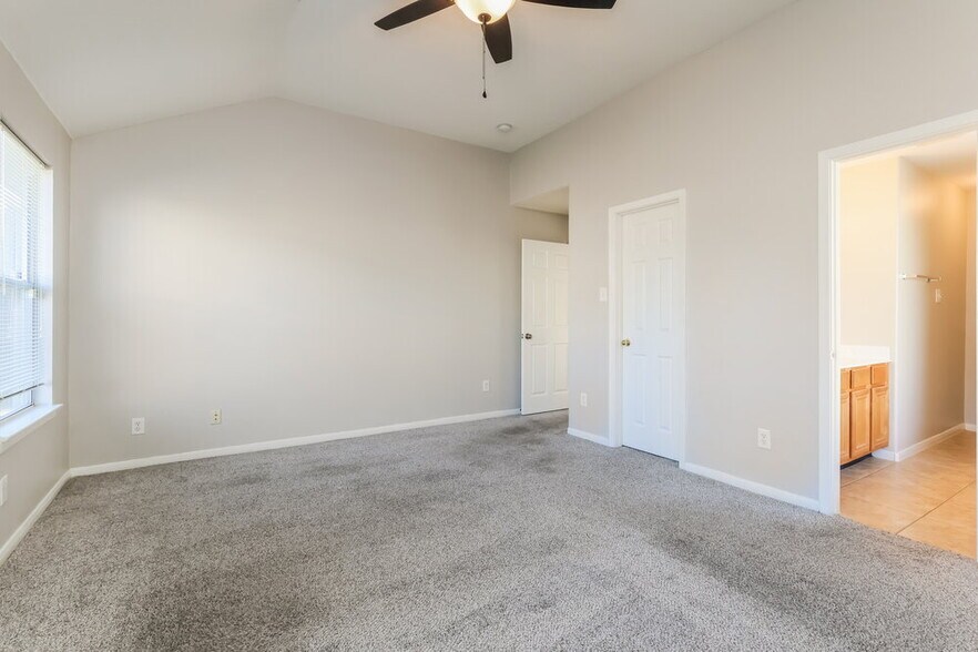 Building Photo - 2623 Merganser Ct