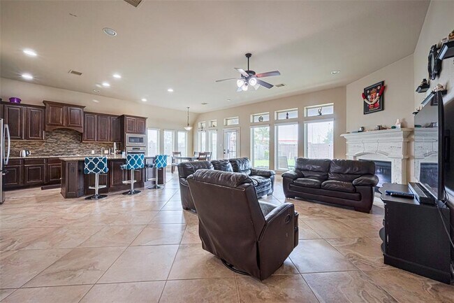 Building Photo - 20267 Ivory Valley Ln
