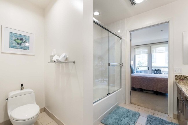 Building Photo - Luxury Condo at Park Terrace