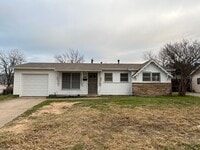 Building Photo - Ready for New Tenants- 3 Bedroom, 1.5 Bath in North Riverside- FWISD- 76111