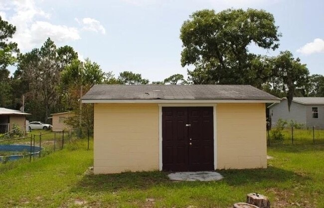 Building Photo - 8320 N Bardge Terrace