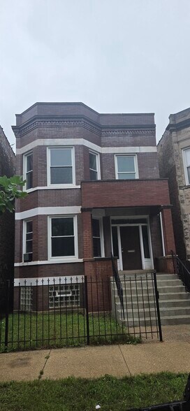 Building Photo - 6504 S Bishop St