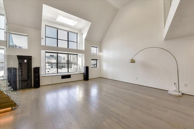 Building Photo - 1 bedroom in San Francisco CA 94103
