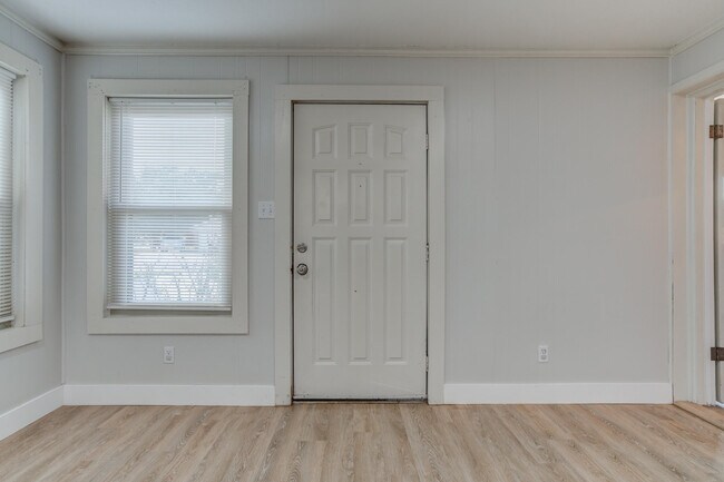 Building Photo - 5617 38th St