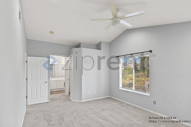Building Photo - 4755 Fawn Way