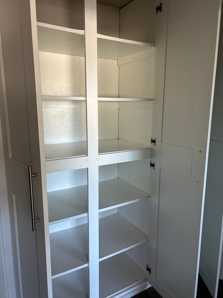 Hall Closet/Shelves - 8609 Lake Murray Blvd