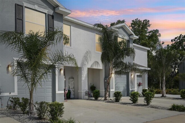 Building Photo - 16646 Maude Dr