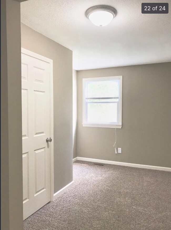 Building Photo - 442 Appleton Dr