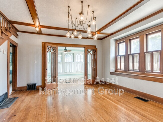 Building Photo - 1216 NW 36th St