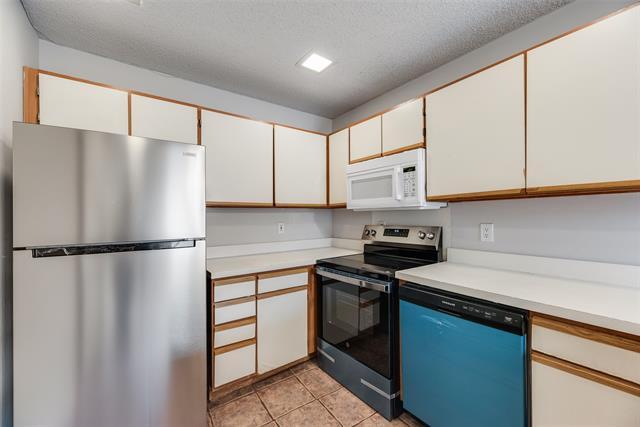 Building Photo - 511 Ranch Trail