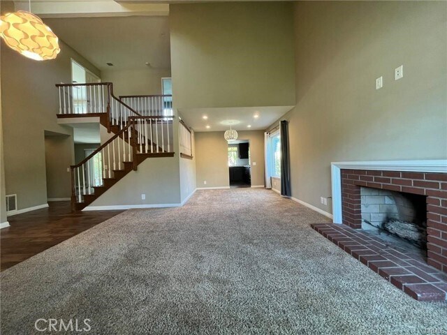 Building Photo - 25502 Goldenspring Dr