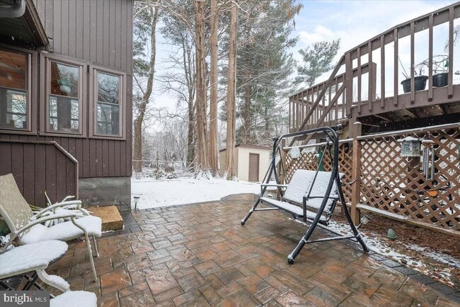 Building Photo - 903 Leverton Rd