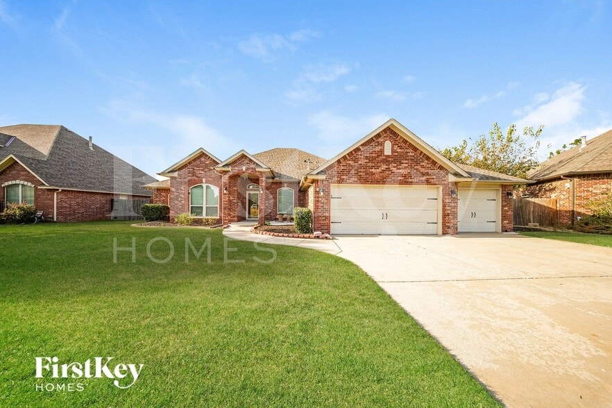 Primary Photo - 1417 SW 133rd St