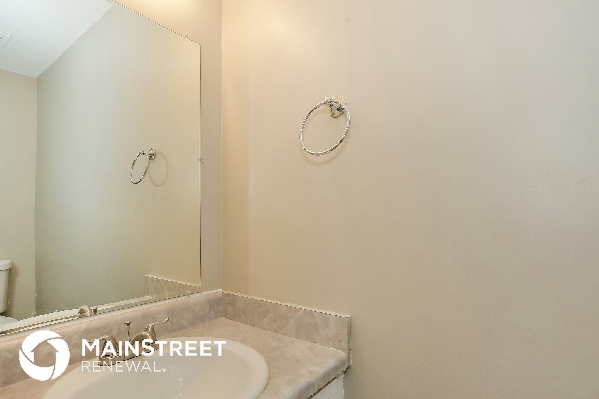 Building Photo - 4249 Gracewood Park Dr