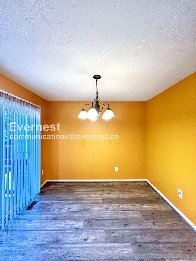 Building Photo - 18337 Democracy Ave