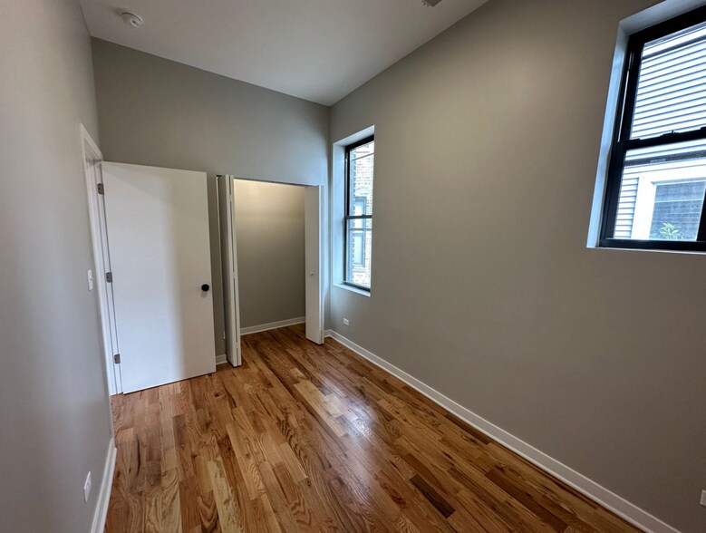 Second Bedroom - 3513 N Sheffield Ave