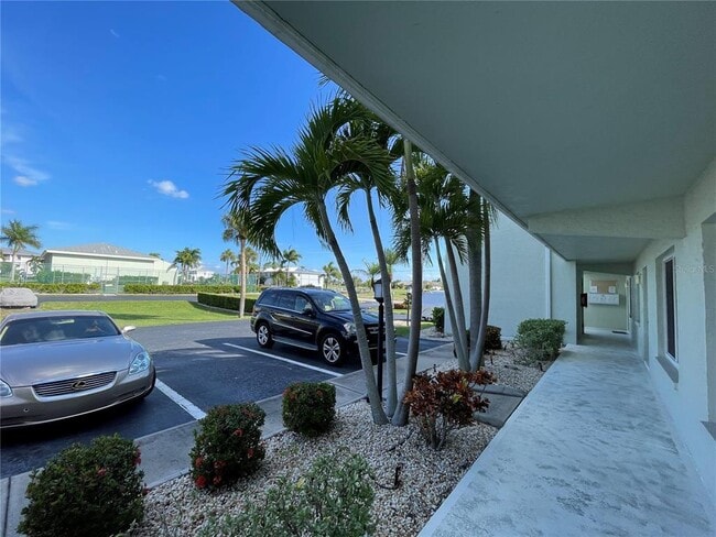 Building Photo - 3600 Bal Harbor Blvd