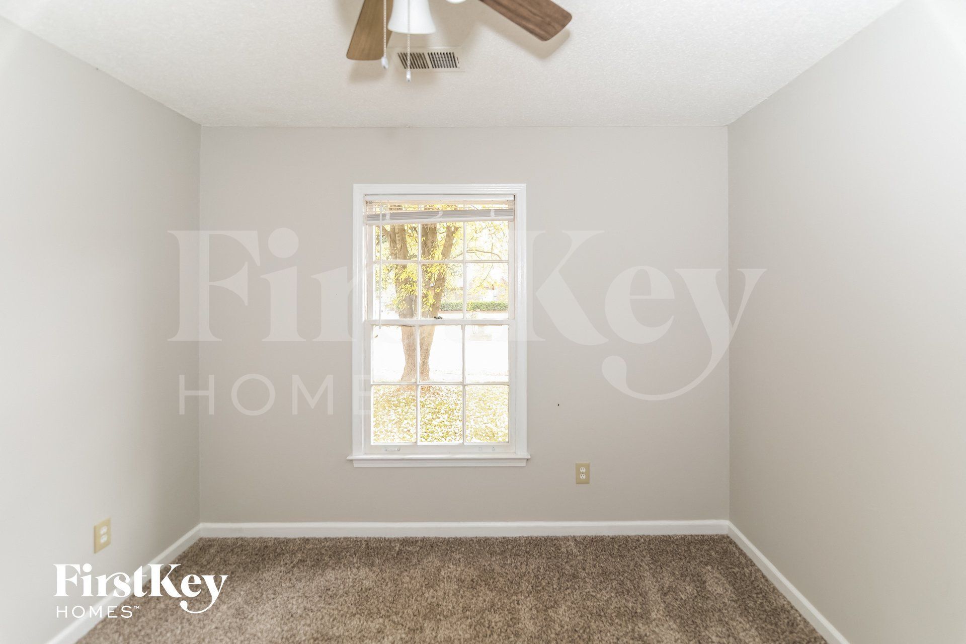 Building Photo - 3083 Dumbeath Rd