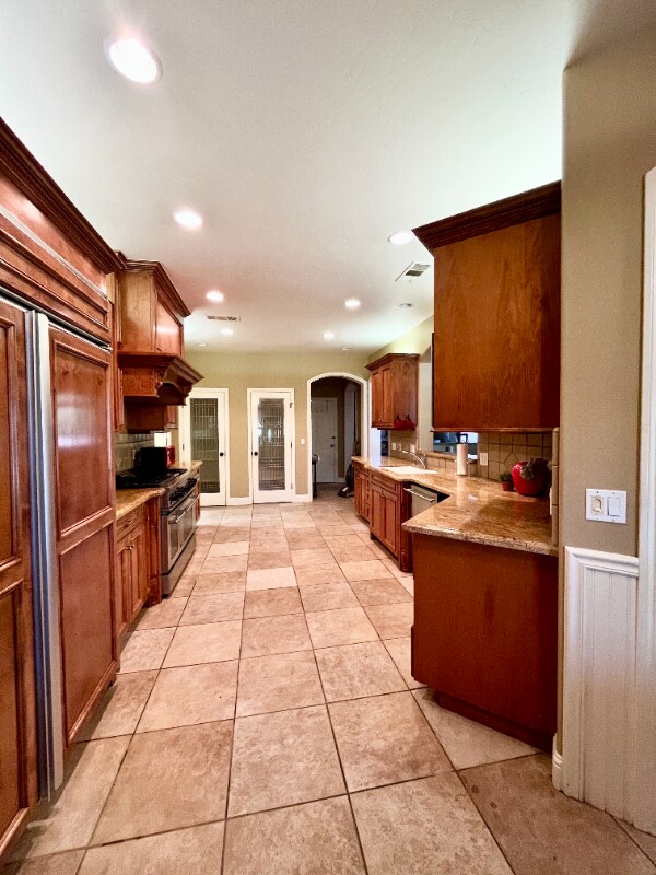 Building Photo - 4709 W Harold Ave