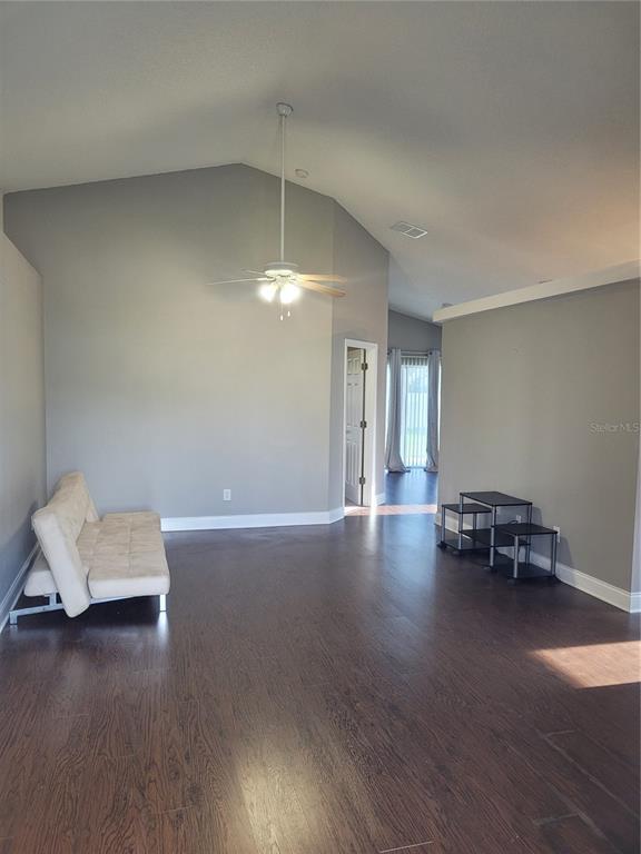Building Photo - 308 Halstead Dr