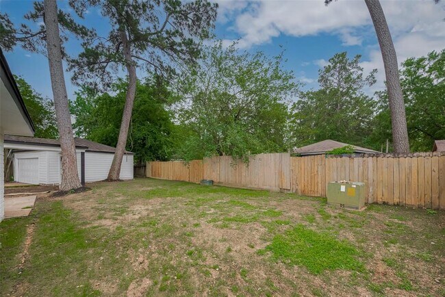 Building Photo - 25411 Friar Lake Ln