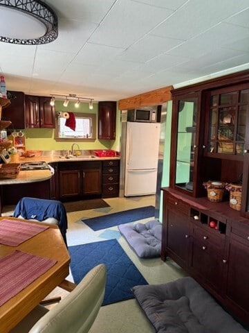 Building Photo - 45 Spring St