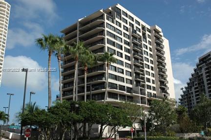 Primary Photo - 540 Brickell Key Dr