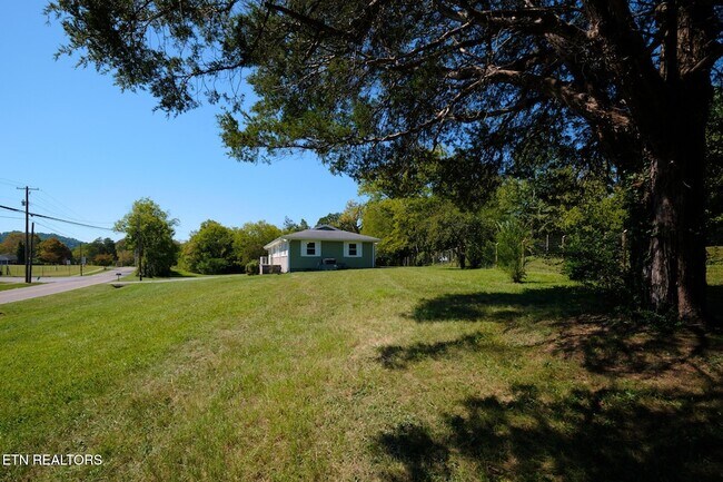 Building Photo - 2107 Tipton Station Rd