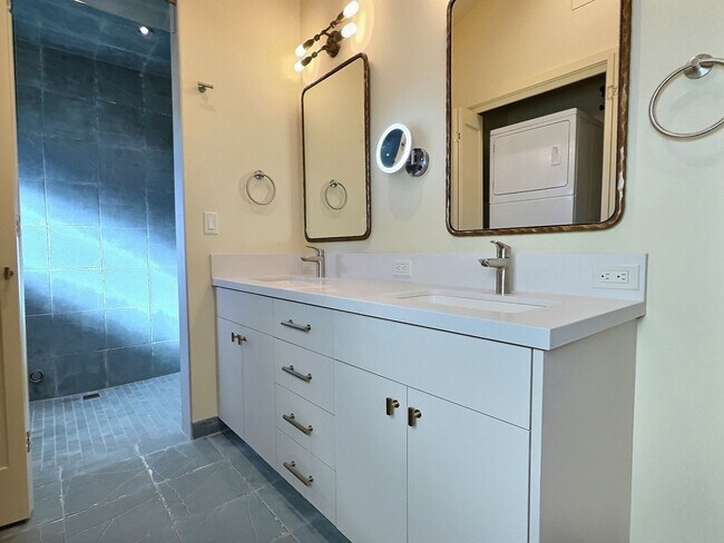 Building Photo - 1BD/1BA + Office Brand New Modern ADU in Quiet Waverly Park Mountain View Neighborhood