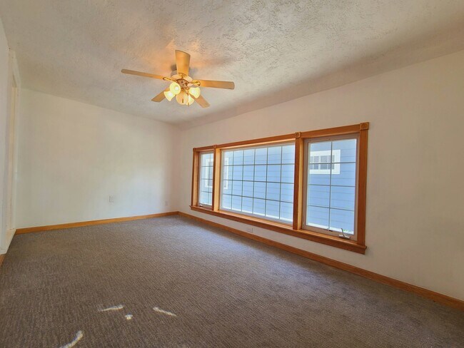 Building Photo - 2144 N 63rd St