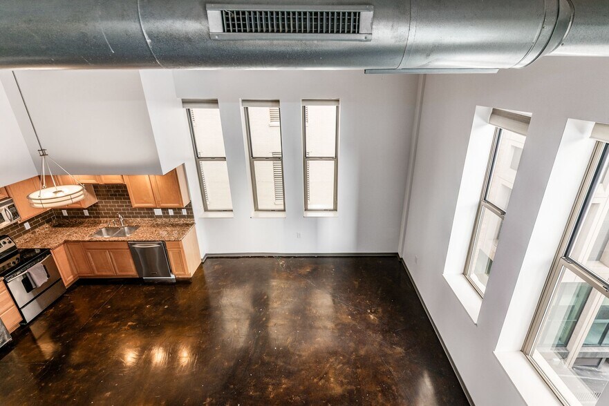 Building Photo - 110 N 3rd St