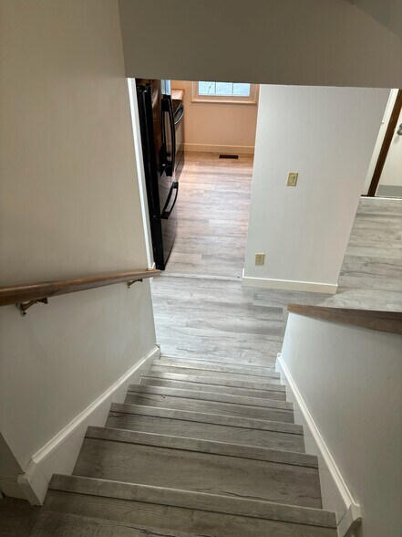 Building Photo - 6318 Bannister Dr