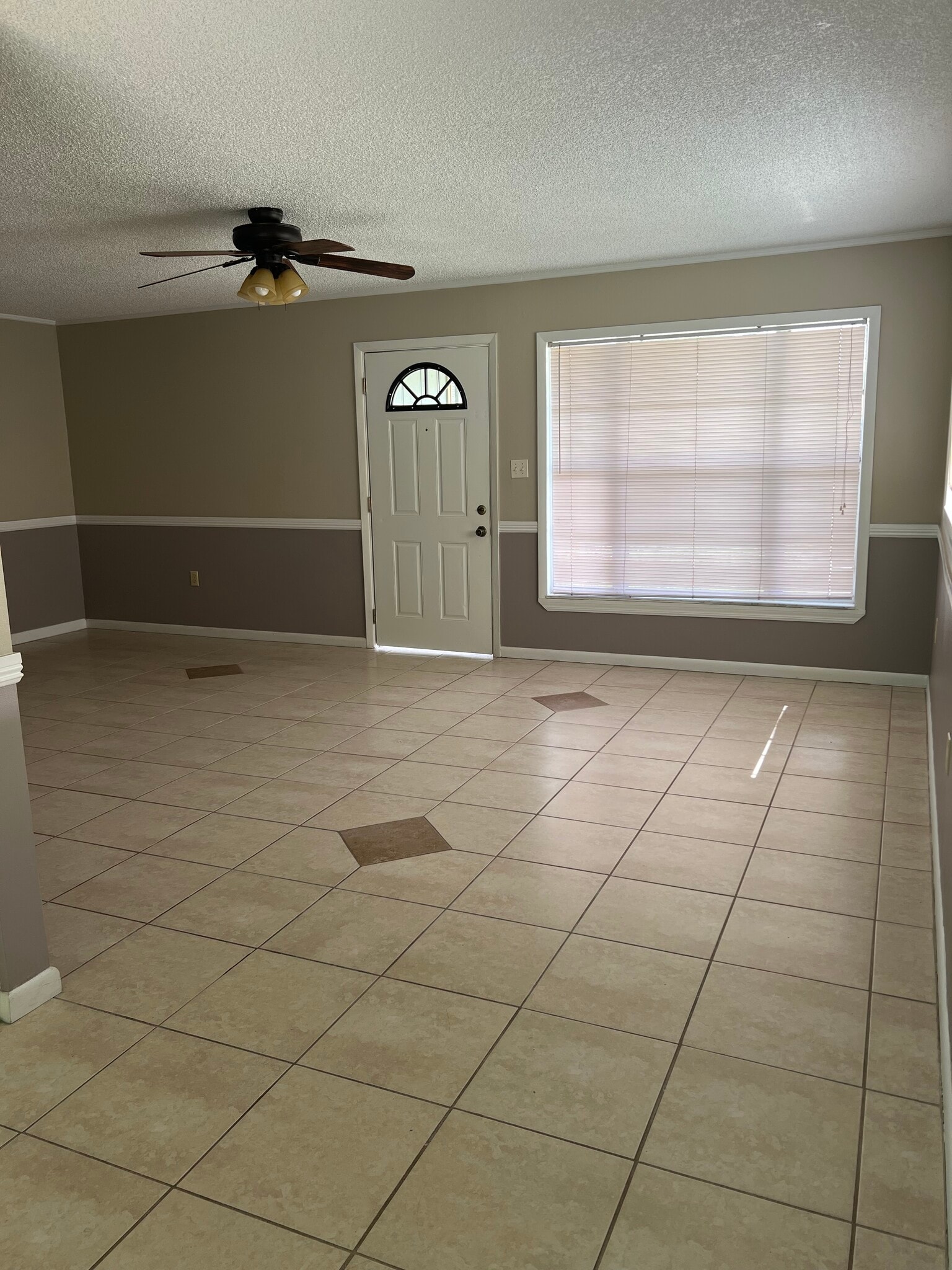 Building Photo - 442 Georgia Ave