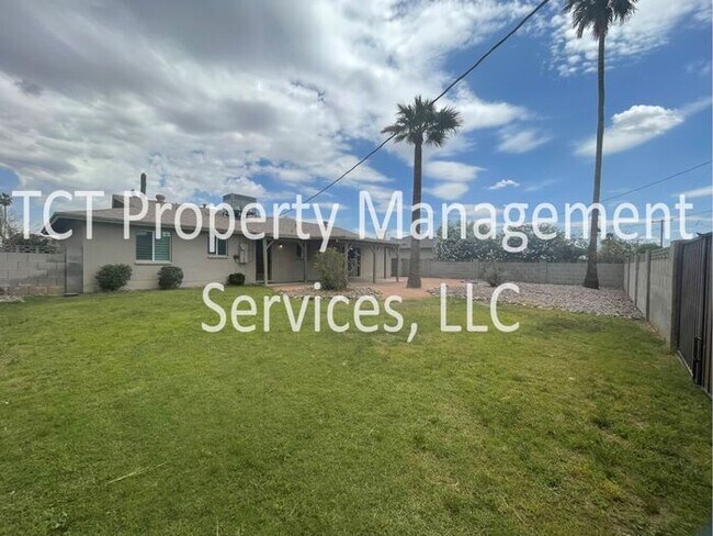 Building Photo - Spacious Open Concept 3 bedroom, 2 bath Home in Tempe AZ.
