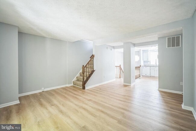 Building Photo - 1613 Fieldthorn Dr