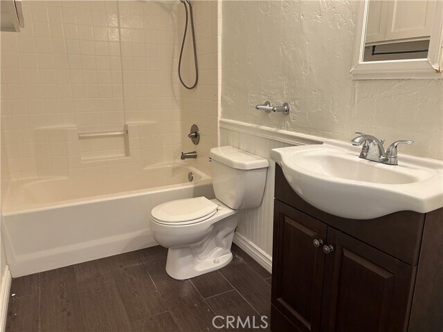 Building Photo - 4007 Cypress Ln