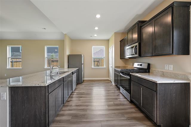 Building Photo - 9609 Sierra Grande Dr