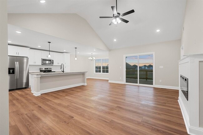 Building Photo - 722 Sheldrake Ln