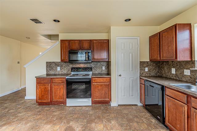 Building Photo - 1620 Red Cloud Dr