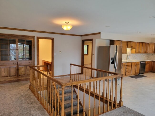Building Photo - 3483 S Shore Dr