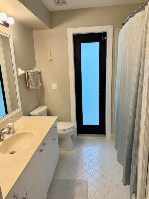 Building Photo - 1919 Lindsey Ct