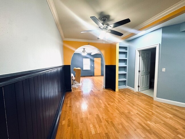 Building Photo - 63 Van Reypen St